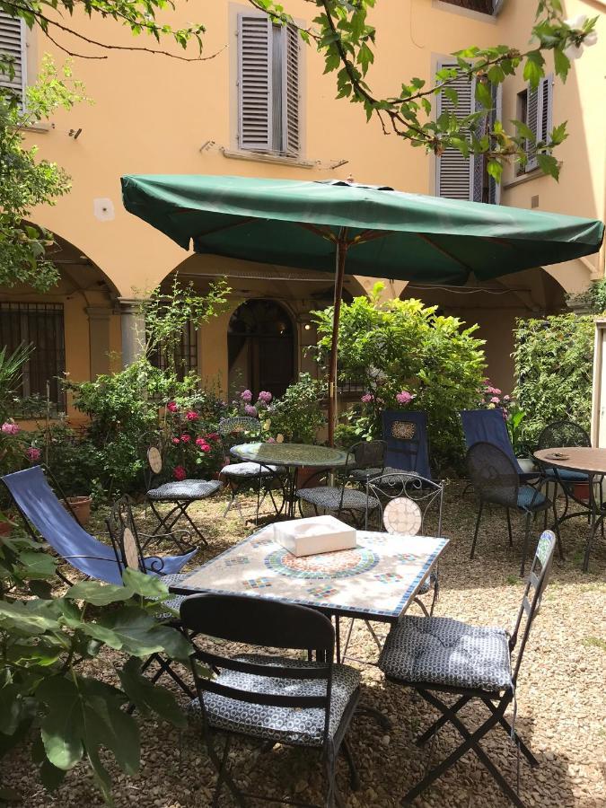 Cynthia'S Garden - Apartment With Private Garden In Santa Croce Florence Extérieur photo