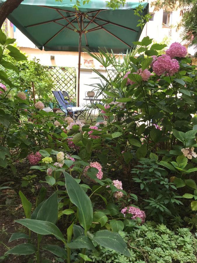 Cynthia'S Garden - Apartment With Private Garden In Santa Croce Florence Extérieur photo