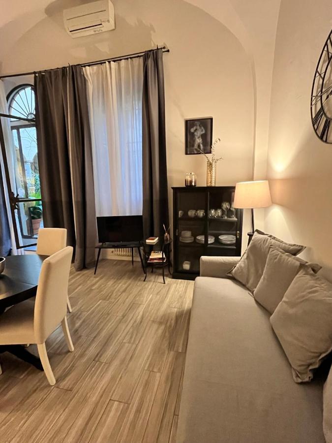 Cynthia'S Garden - Apartment With Private Garden In Santa Croce Florence Extérieur photo